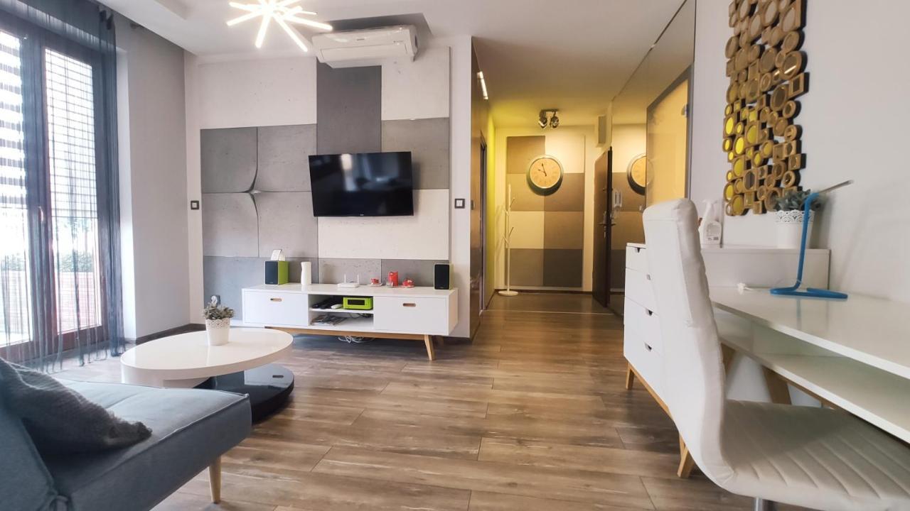 Wroclawska 80 By Homeprime Krakow Ngoại thất bức ảnh