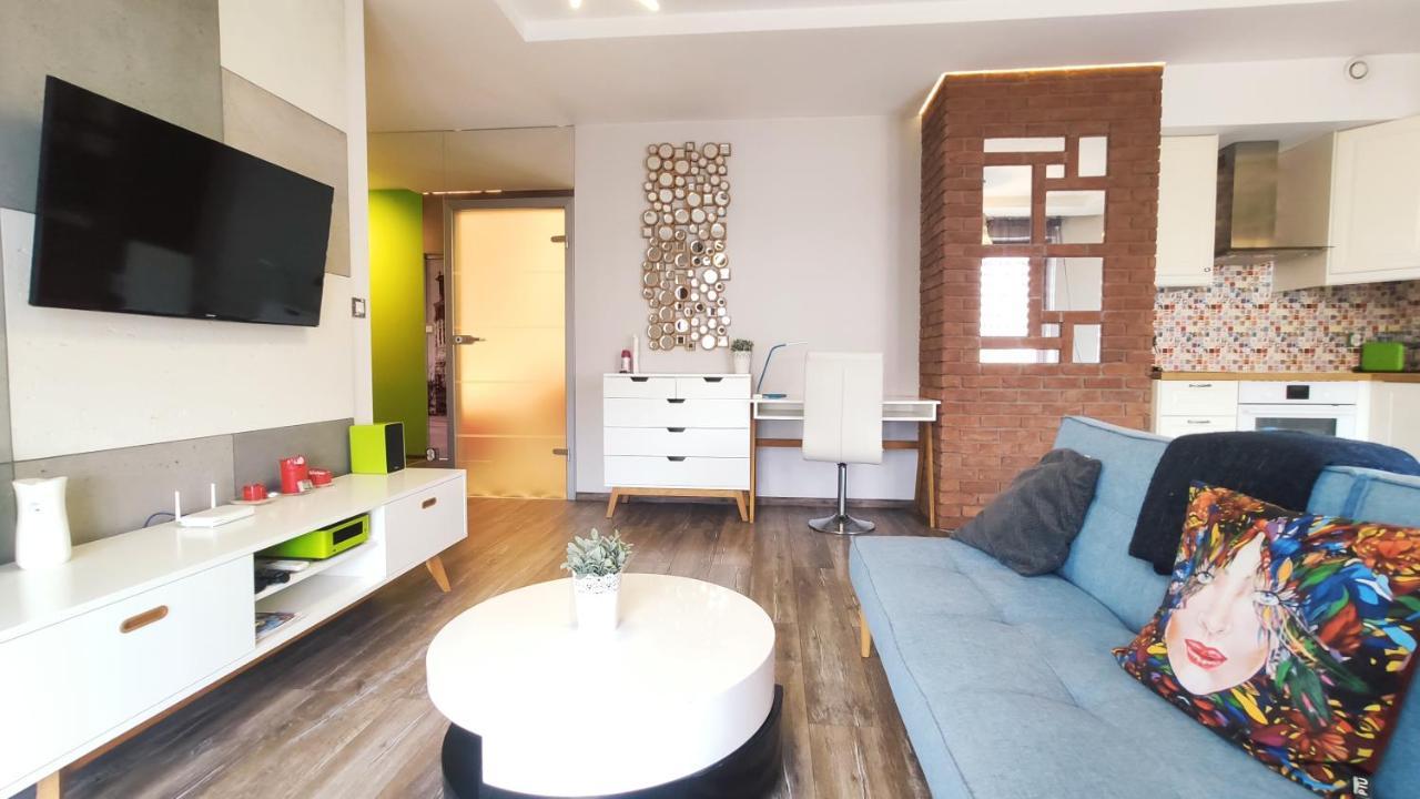 Wroclawska 80 By Homeprime Krakow Ngoại thất bức ảnh